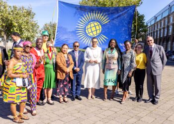 Commonwealth Secretary-General, Lady Dentaa Amoateng MBE grace 25th Meridian Twinning anniversary