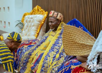 John Mahama Pays Courtesy Call on Yagbonwura in Damongo, Expresses Gratitude