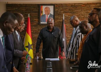 John Mahama Acknowledges Ghana Pentecostal and Charismatic Churches Council for Support and Prayers