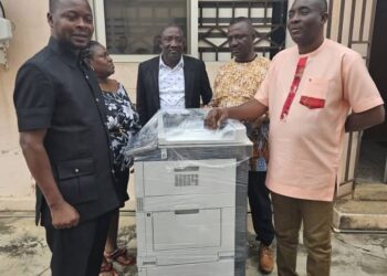 PRINPAG Presidential Hopeful David Tamakloe Donates Printer to Association Secretariat